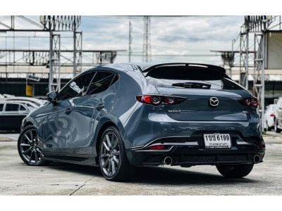 2020 Mazda 3 2.0 SP TOP สุด เครดิตดีฟรีดาวน์ ดอกเบี้ยพิเศษสำหรับ ลูกค้าเครดิตดี เริ่มต้น 2.79 รูปที่ 2
